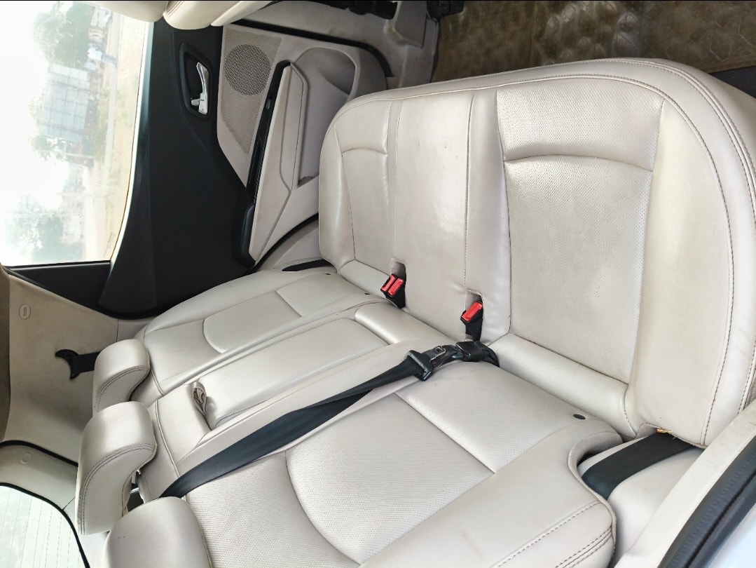 XUV300 image 15 XUV300 image 15