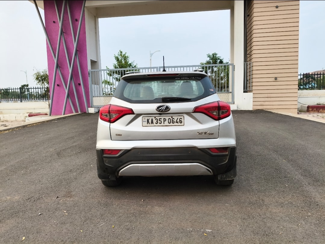 XUV300 image 4 XUV300 image 4