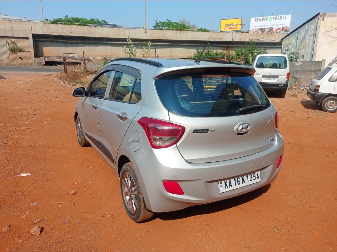 Used 2015 Hyundai Grand i10 Used 2015 Hyundai Grand i10