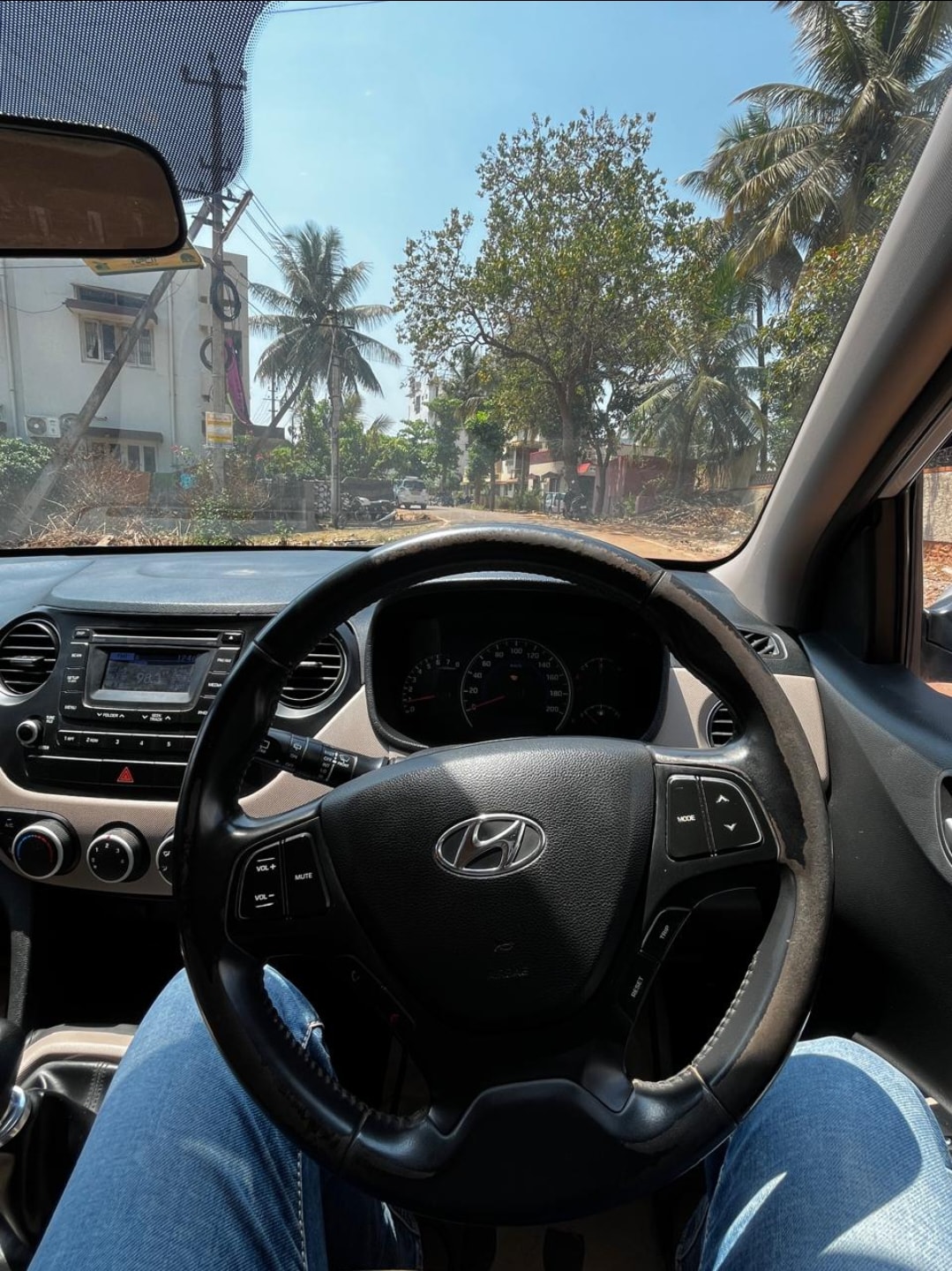 Used 2015 Hyundai Grand i10 Used 2015 Hyundai Grand i10