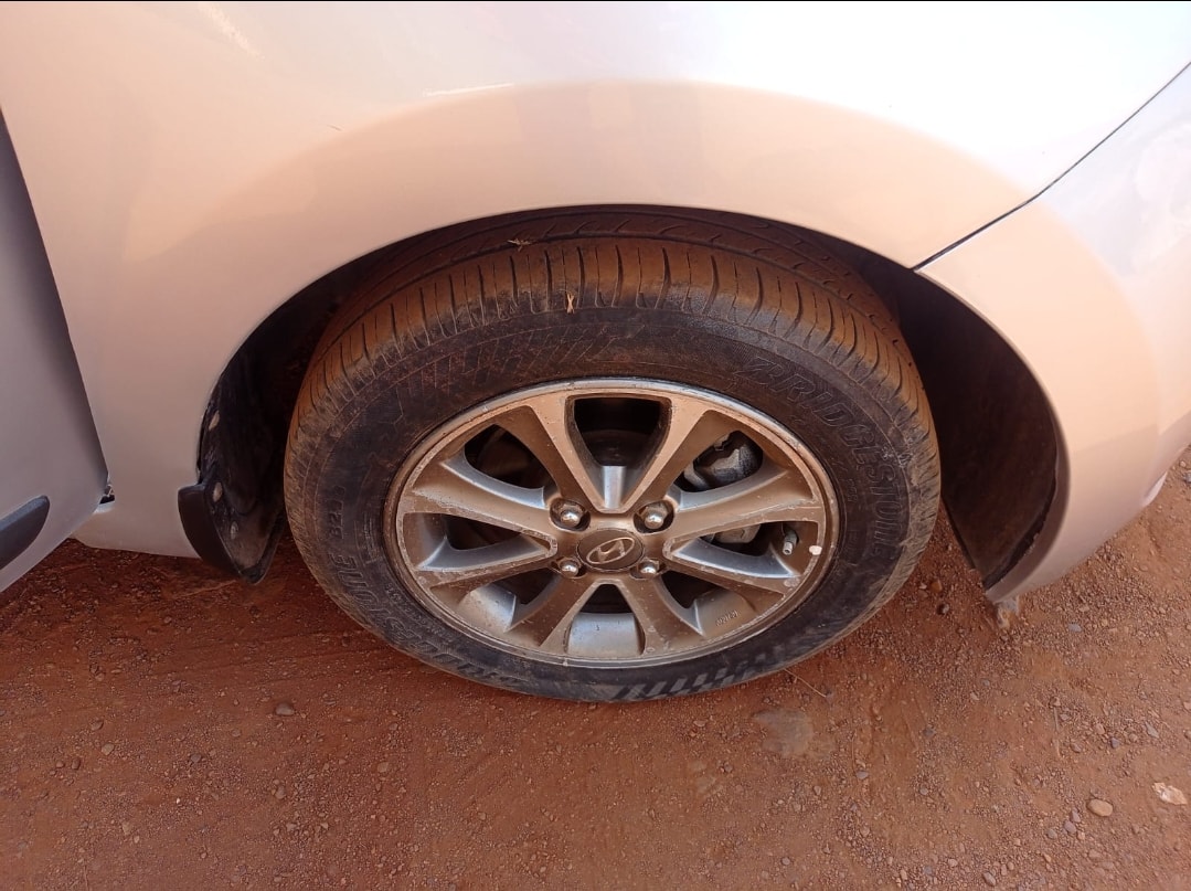 Used 2015 Hyundai Grand i10 Used 2015 Hyundai Grand i10