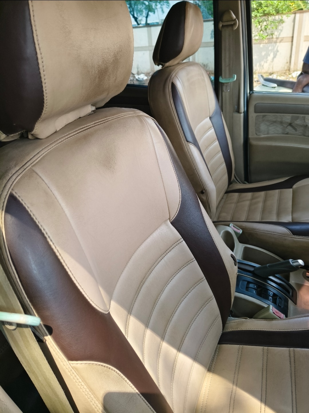 Scorpio image 16 Scorpio image 16