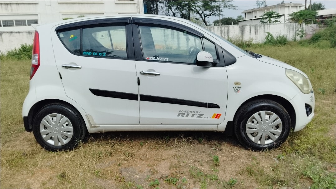 Ritz image 6 Ritz image 6