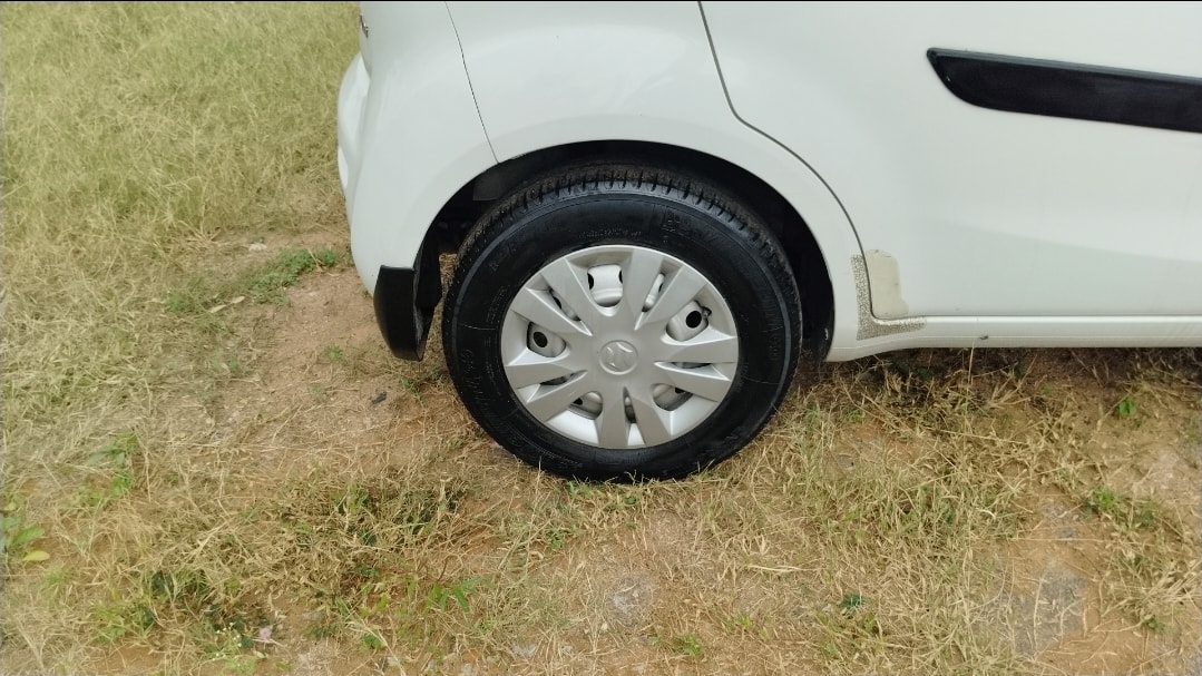 Ritz image 9 Ritz image 9