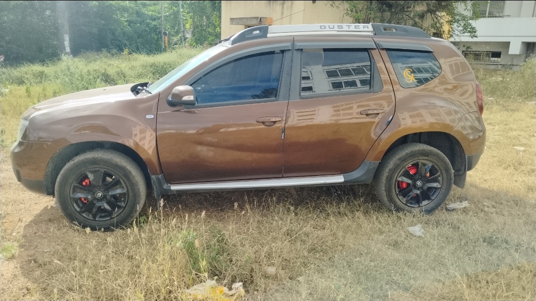 Duster image 2 Duster image 2