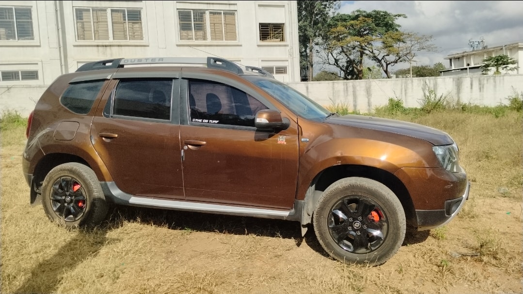 Duster image 6 Duster image 6