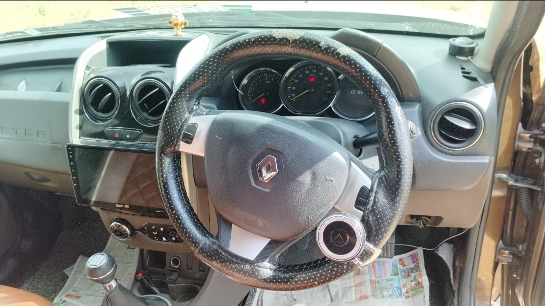 Duster image 13 Duster image 13