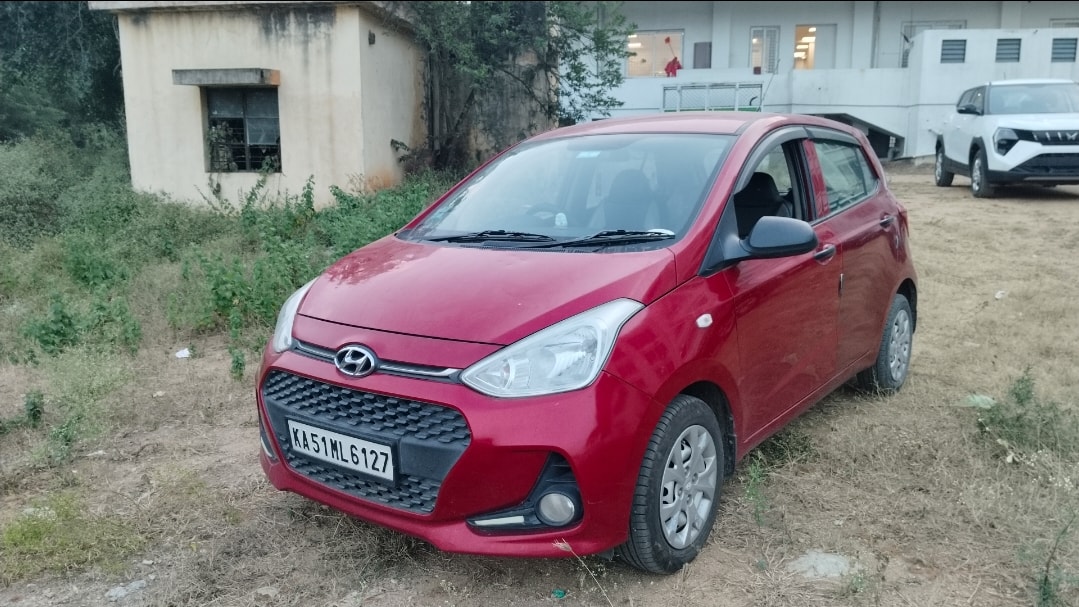 Used 2018 Hyundai Grand i10 Used 2018 Hyundai Grand i10