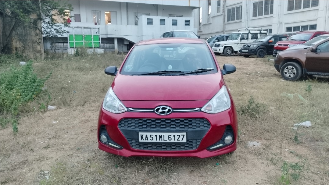 Used 2018 Hyundai Grand i10 Used 2018 Hyundai Grand i10