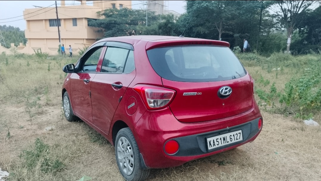 Used 2018 Hyundai Grand i10 Used 2018 Hyundai Grand i10