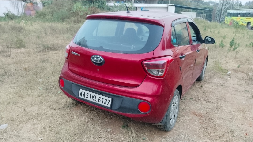 Used 2018 Hyundai Grand i10 Used 2018 Hyundai Grand i10