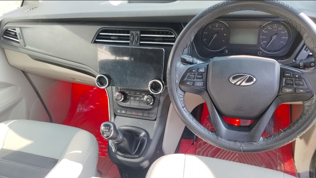 Used 2019 Mahindra Marazzo Used 2019 Mahindra Marazzo