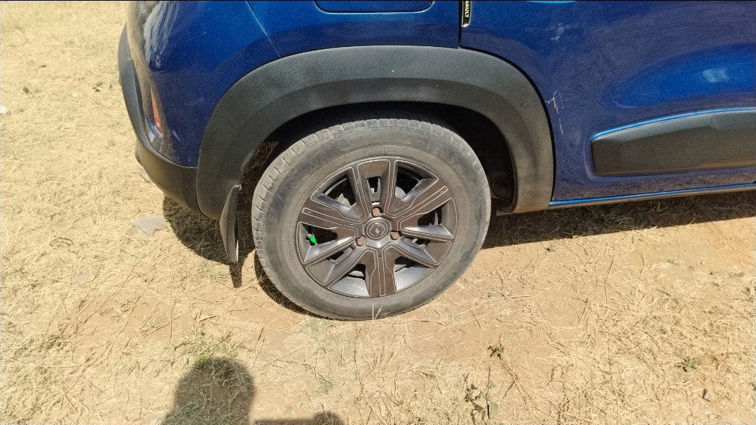 Kwid image 9 Kwid image 9