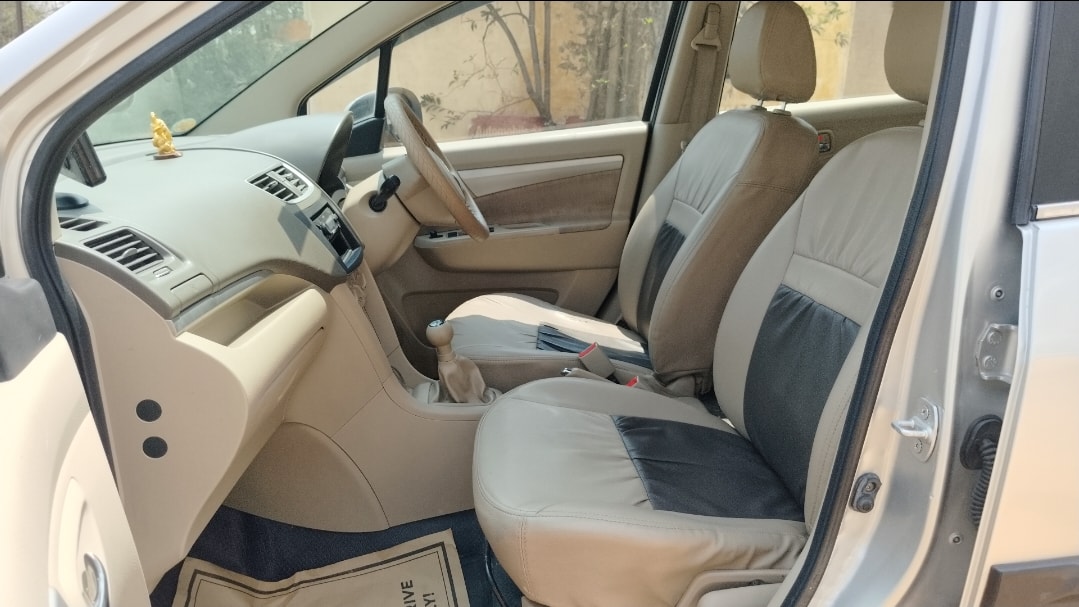 Ertiga image 17 Ertiga image 17