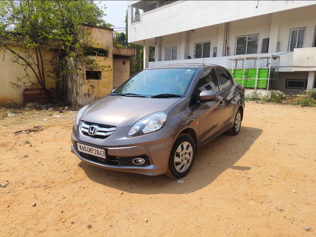 Used 2014 Honda Amaze Used 2014 Honda Amaze