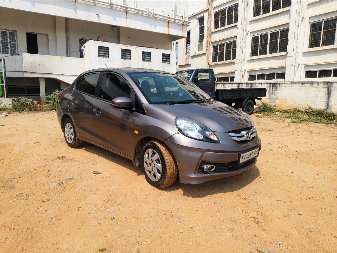 Used 2014 Honda Amaze Used 2014 Honda Amaze