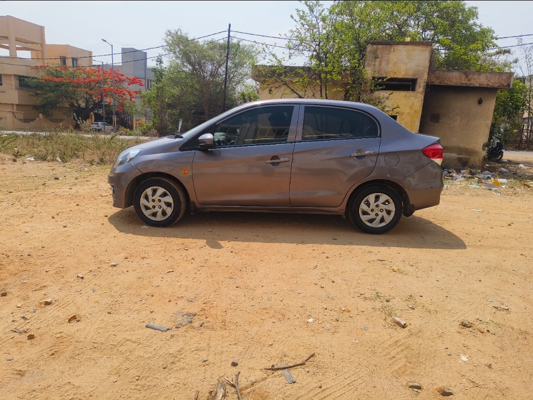 Used 2014 Honda Amaze Used 2014 Honda Amaze