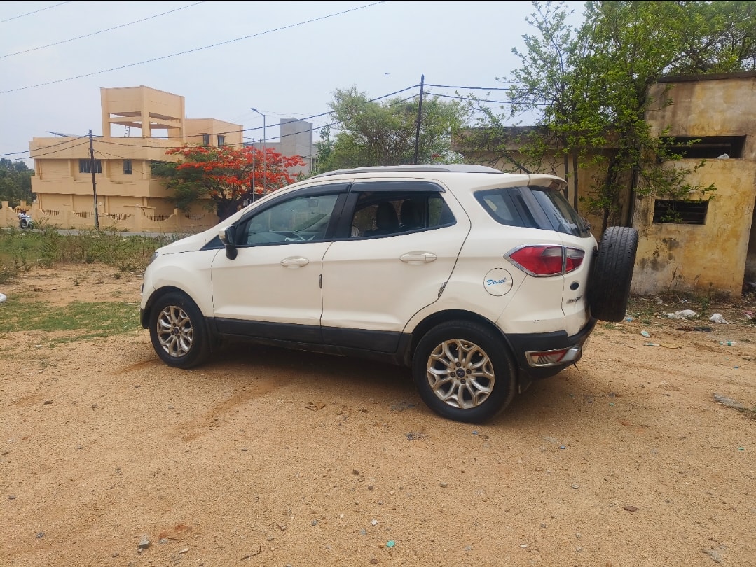 EcoSport image 10 EcoSport image 10