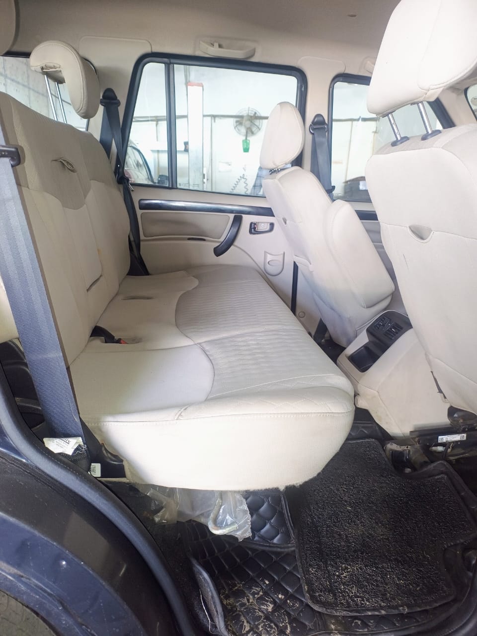 Scorpio image 15 Scorpio image 15