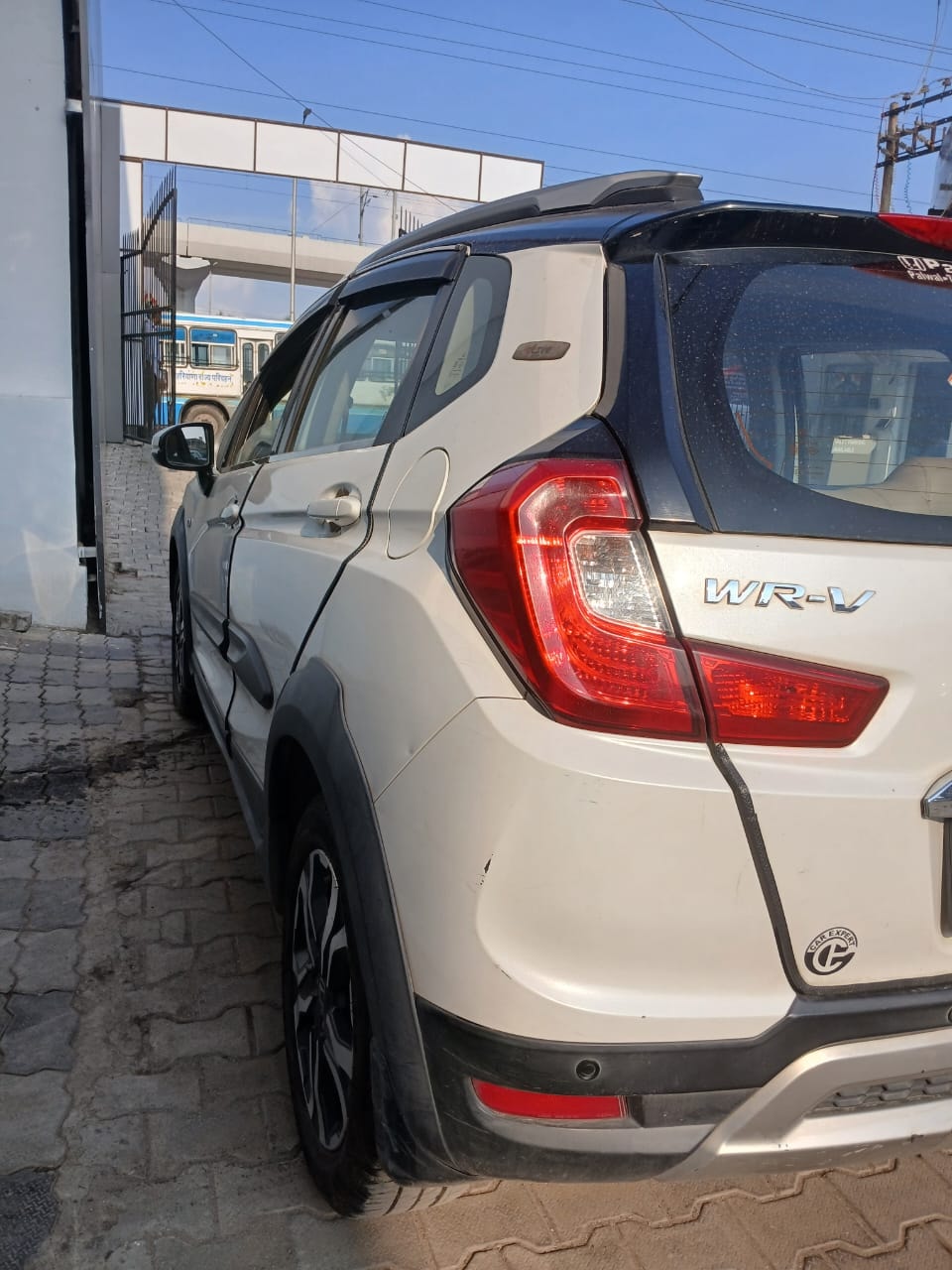 WR-V image 3 WR-V image 3