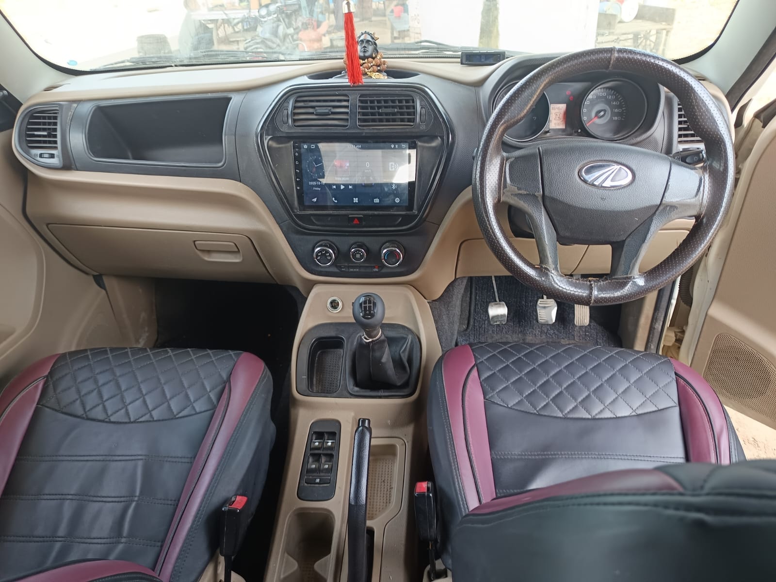 Used 2016 Mahindra TUV300 Used 2016 Mahindra TUV300