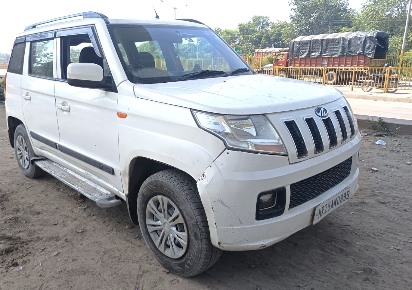 Used 2016 Mahindra TUV300 Used 2016 Mahindra TUV300