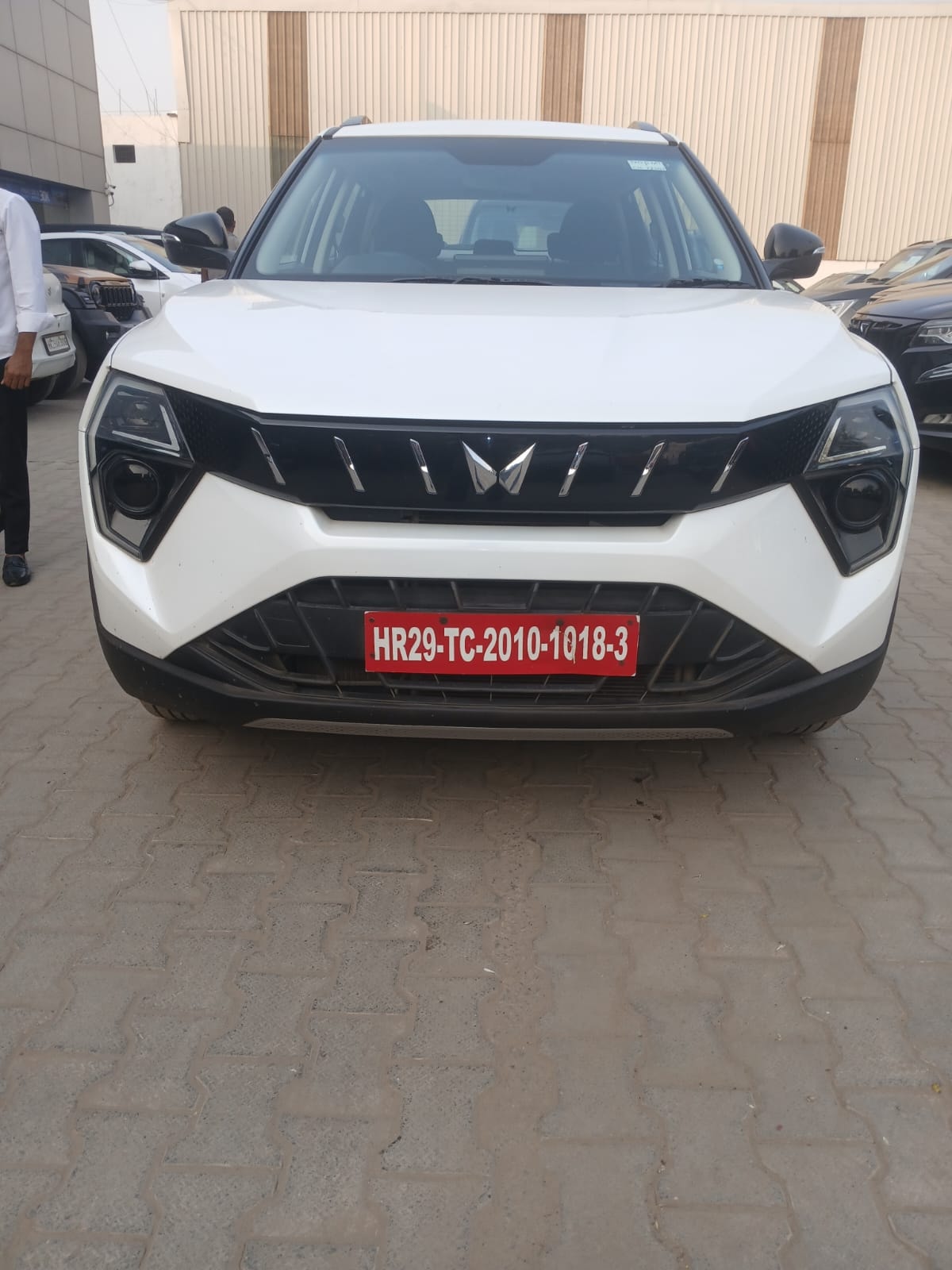 Used 2024 Mahindra XUV 3XO Used 2024 Mahindra XUV 3XO