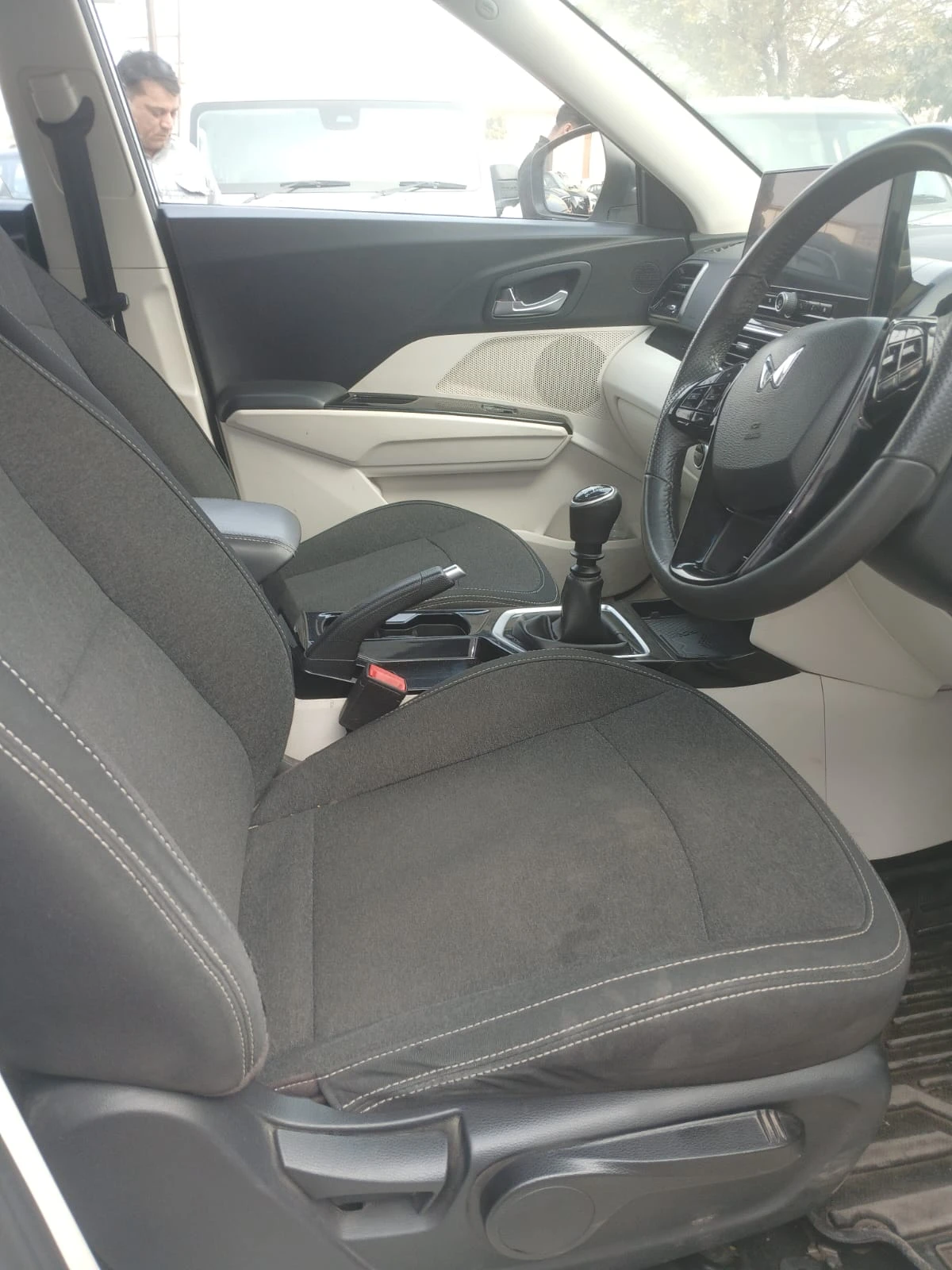 Used 2024 Mahindra XUV 3XO Used 2024 Mahindra XUV 3XO