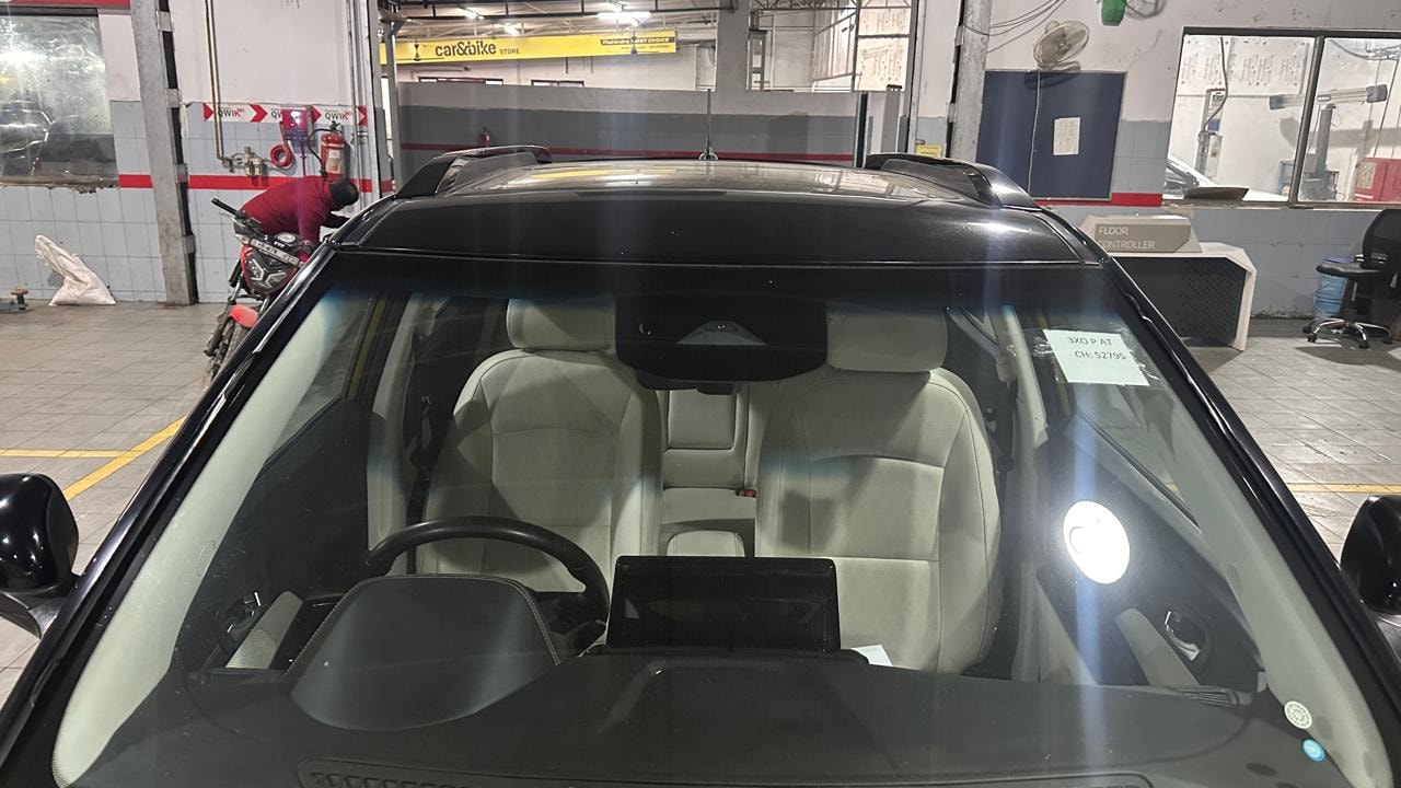 Used 2024 Mahindra XUV 3XO Used 2024 Mahindra XUV 3XO