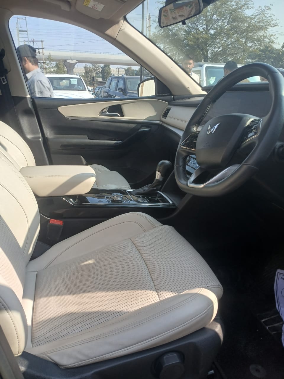 Used 2024 Mahindra XUV700 Used 2024 Mahindra XUV700