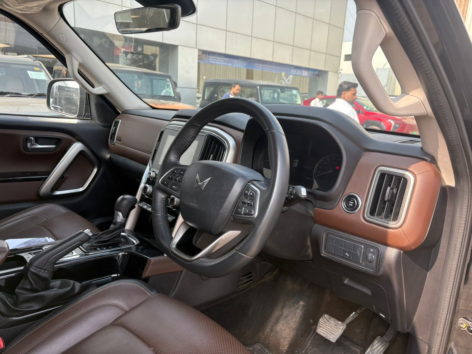 Scorpio-N image 13 Scorpio-N image 13