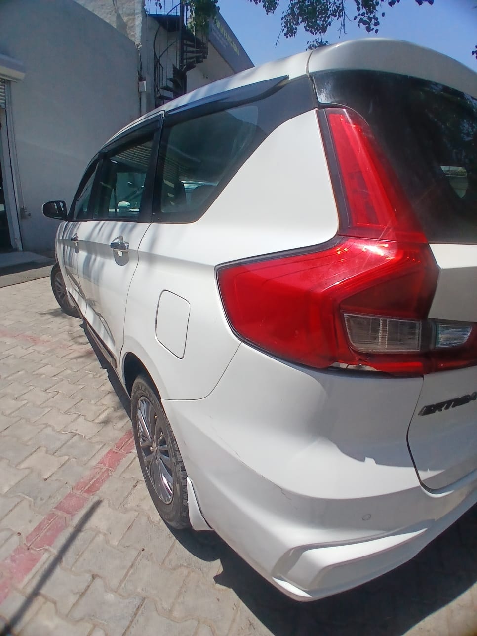 Ertiga image 3 Ertiga image 3