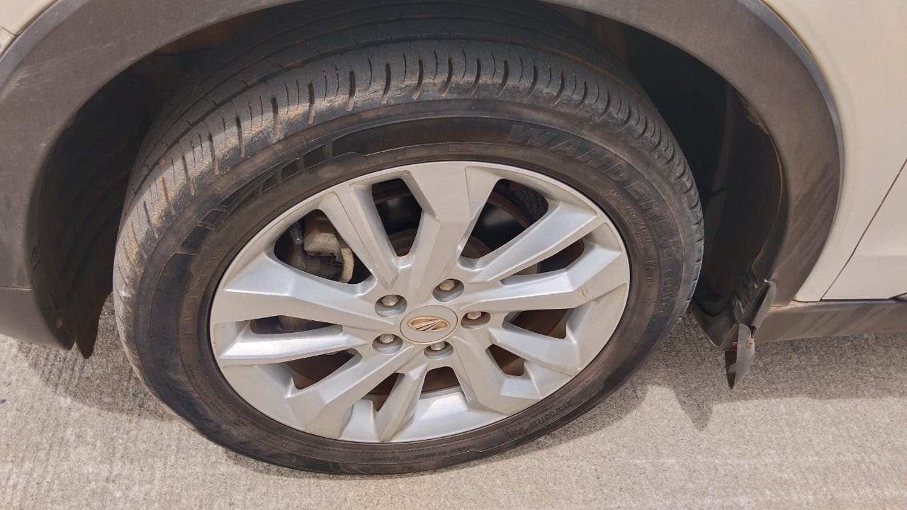 Used 2019 Mahindra XUV300 Used 2019 Mahindra XUV300