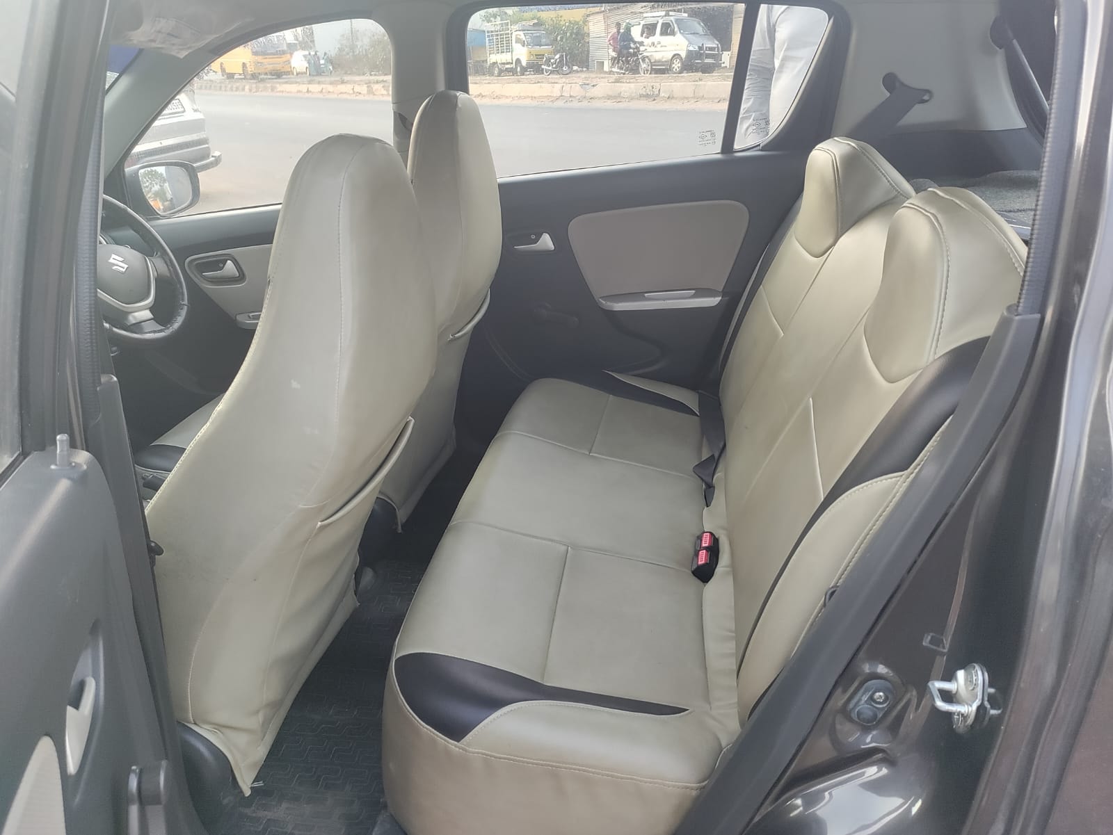 Alto K10 image 17 Alto K10 image 17