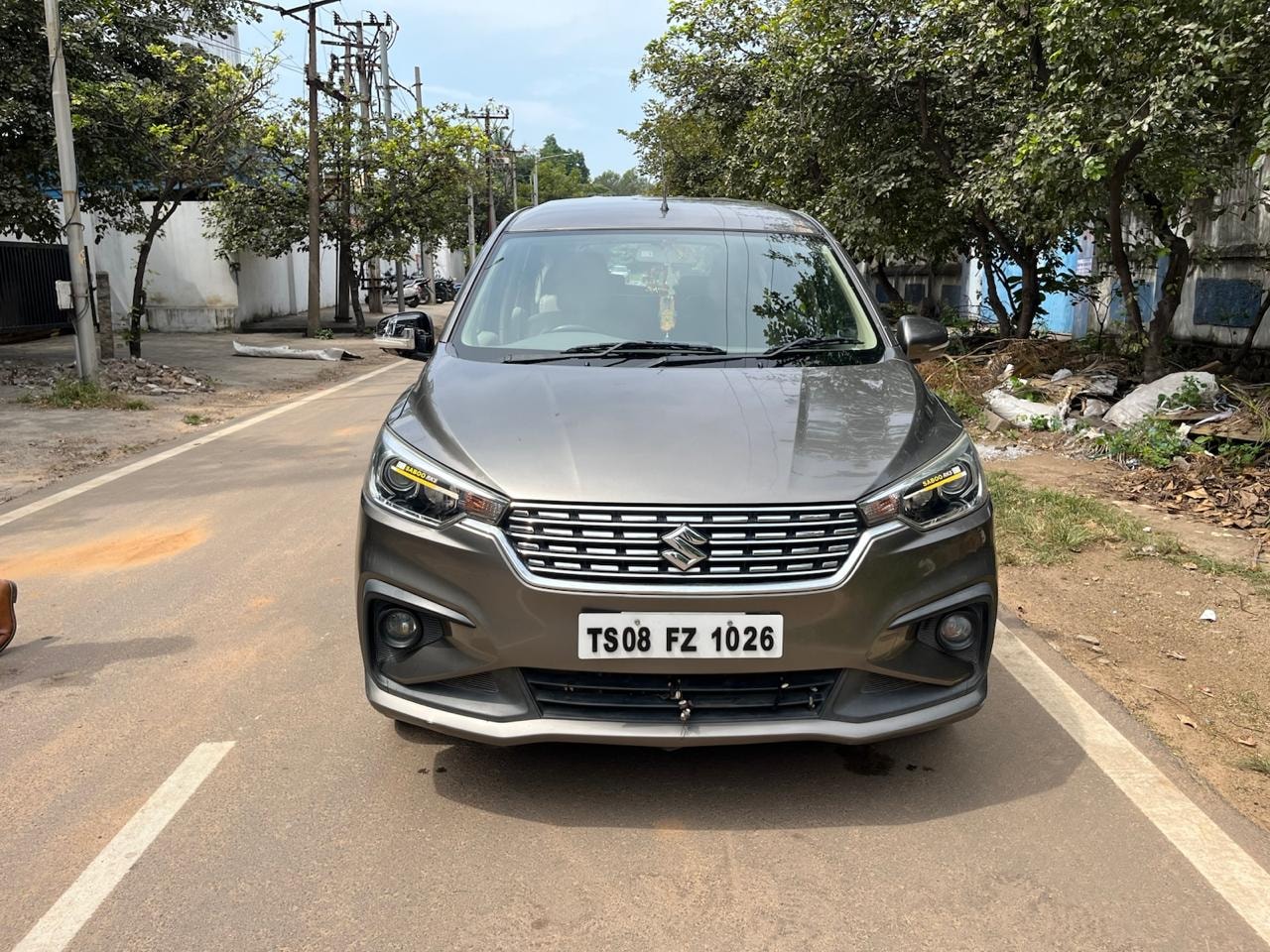 Ertiga image 1 Ertiga image 1