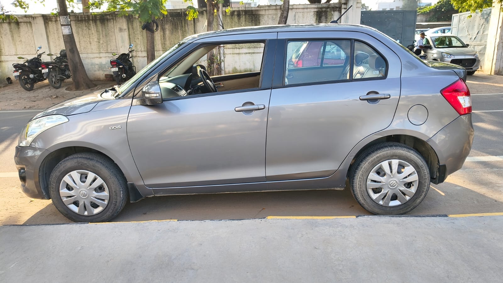 Used 2013 Maruti Suzuki Swift DZire Used 2013 Maruti Suzuki Swift DZire