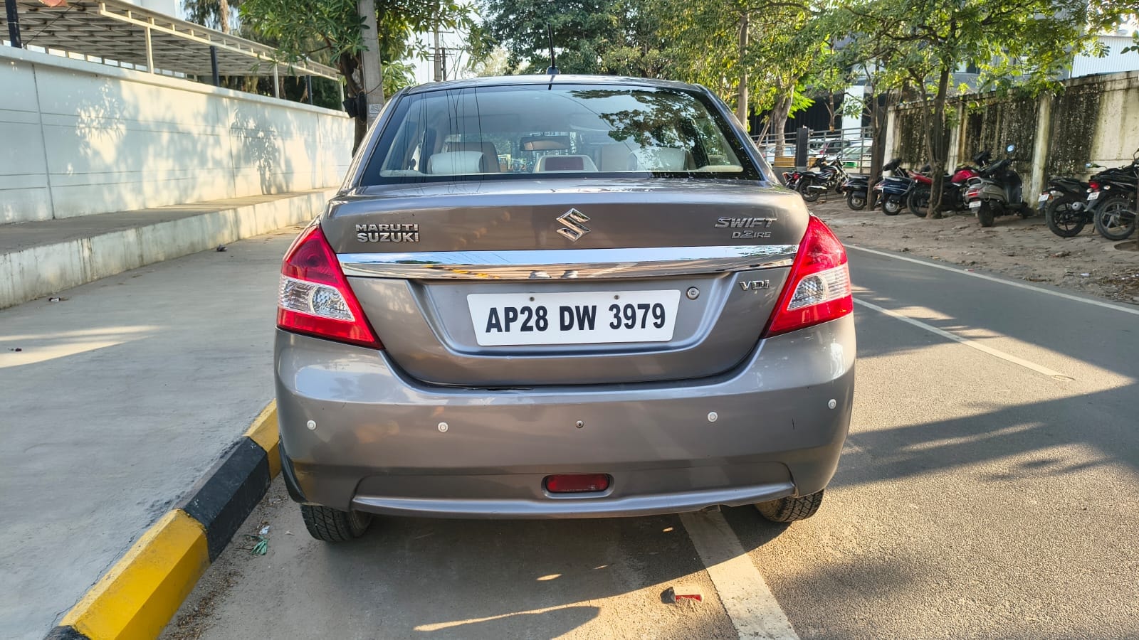 Used 2013 Maruti Suzuki Swift DZire Used 2013 Maruti Suzuki Swift DZire