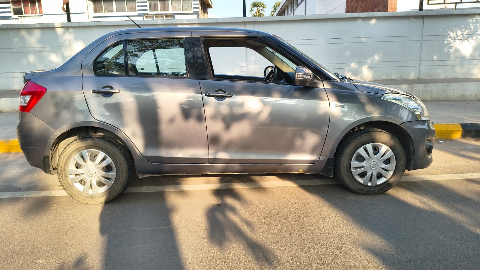 Used 2013 Maruti Suzuki Swift DZire Used 2013 Maruti Suzuki Swift DZire