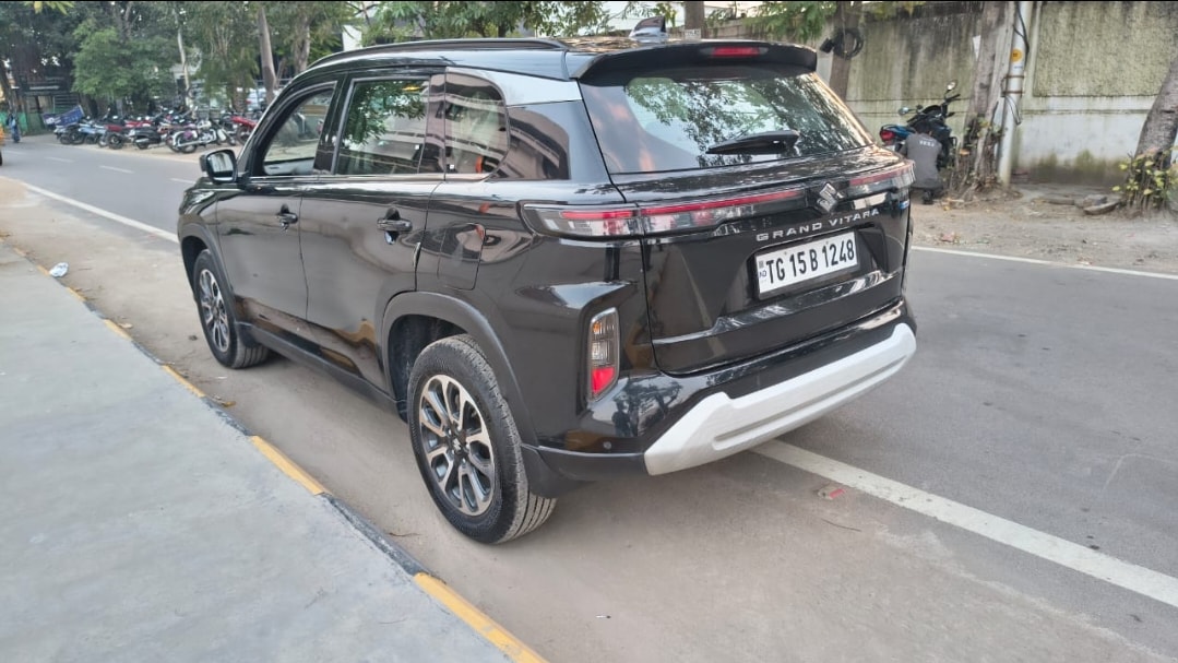 Grand Vitara image 2 Grand Vitara image 2