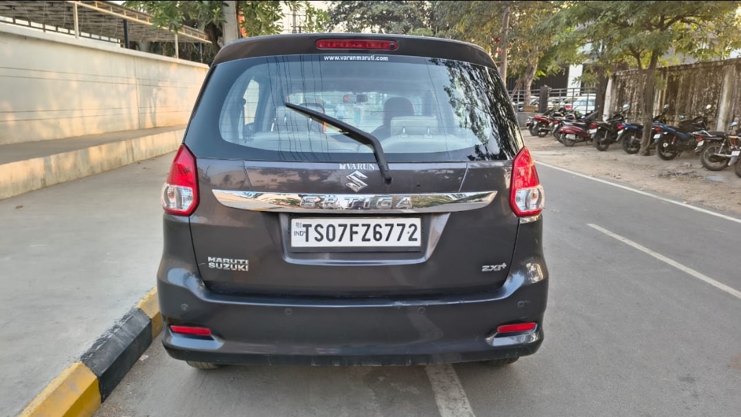 Ertiga image 4 Ertiga image 4