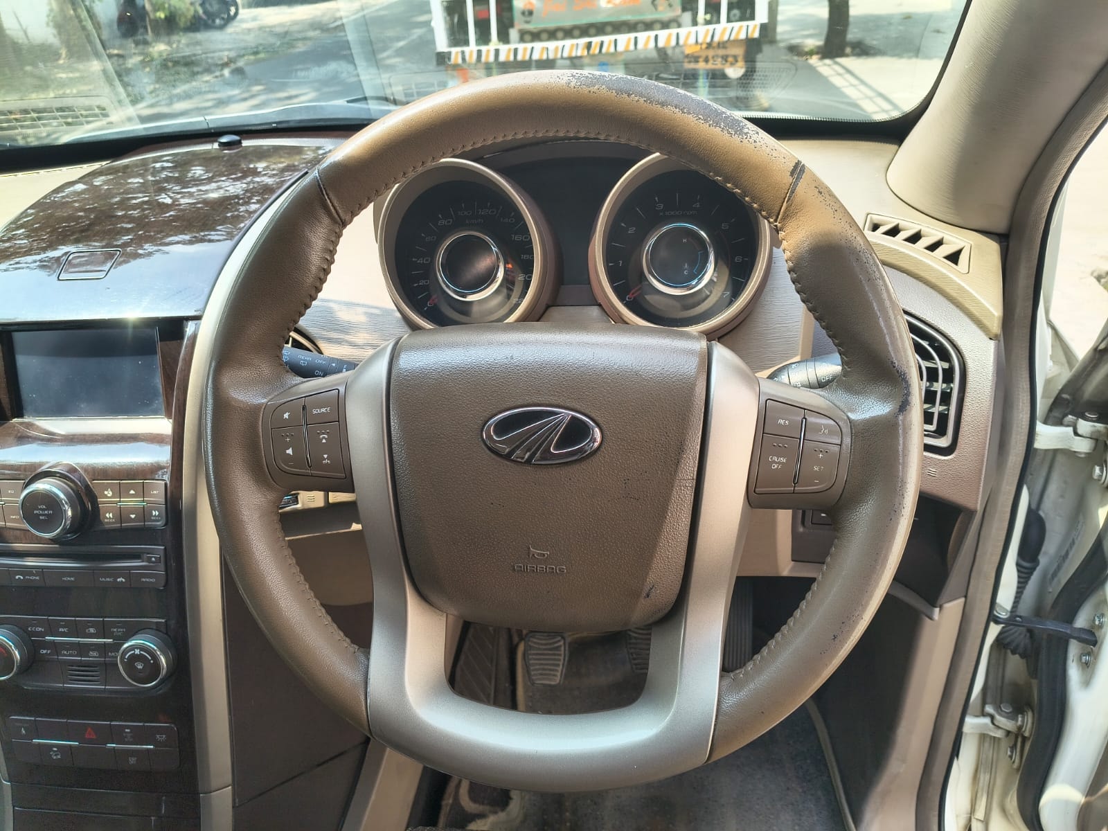 Used 2014 Mahindra XUV500 Used 2014 Mahindra XUV500