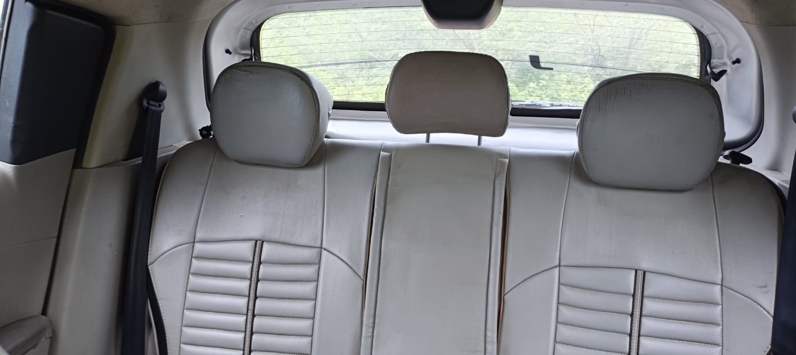 Used 2016 Mahindra KUV100 Used 2016 Mahindra KUV100