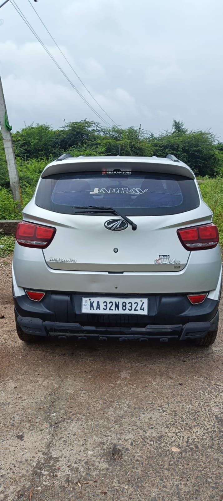 Used 2016 Mahindra KUV100 Used 2016 Mahindra KUV100