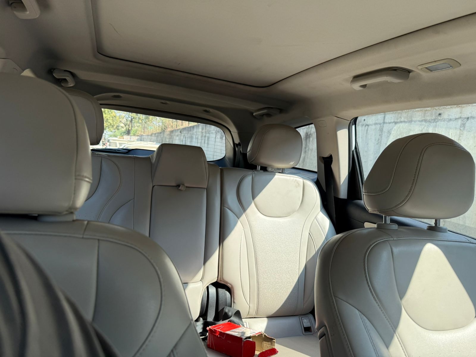 XUV700 image 7 XUV700 image 7