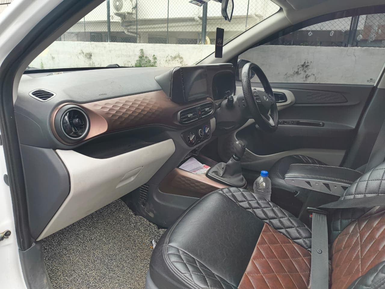 Aura image 12 Aura image 12