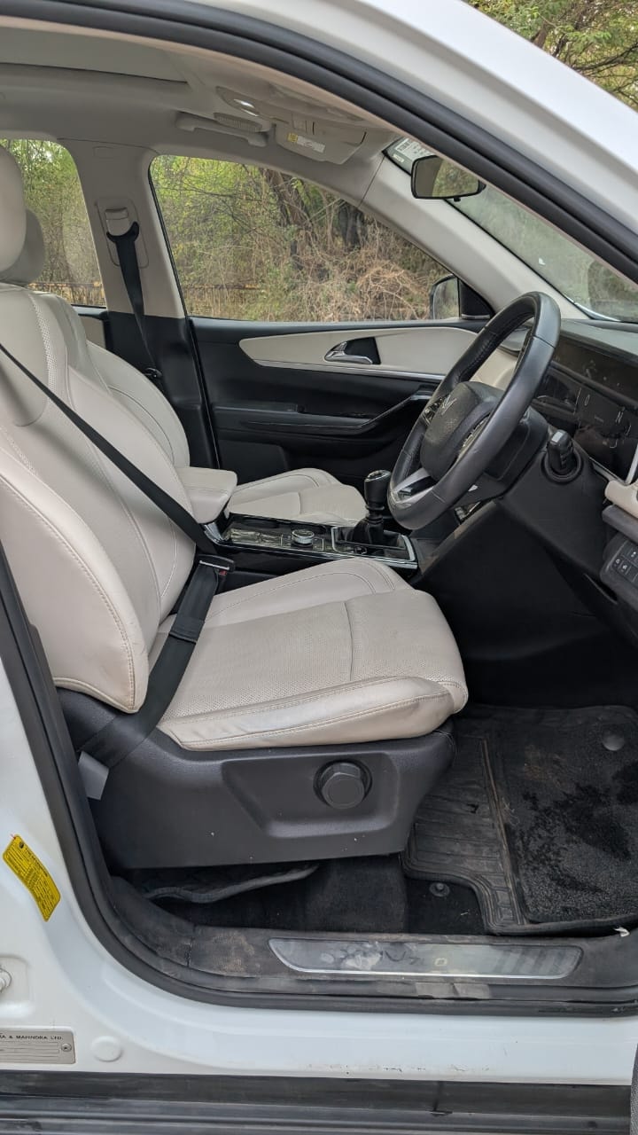 Used 2024 Mahindra XUV700 Used 2024 Mahindra XUV700