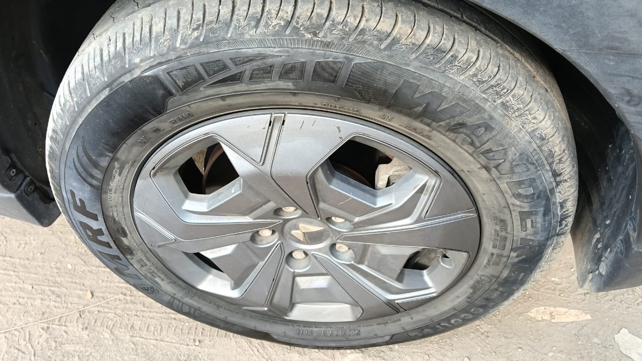 XUV 3XO image 8 XUV 3XO image 8