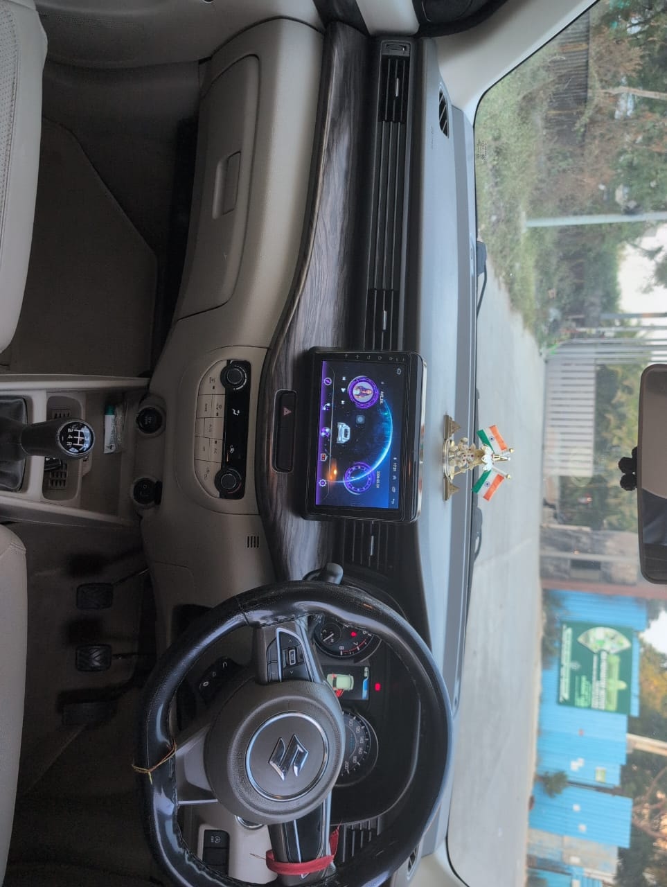 Ertiga image 7 Ertiga image 7