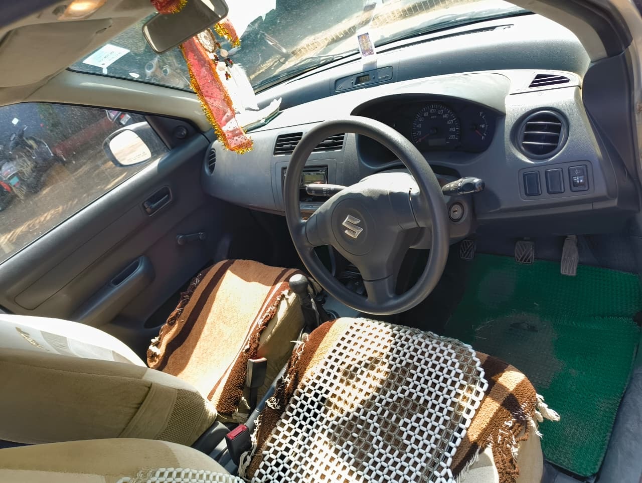 Swift DZire image 2 Swift DZire image 2