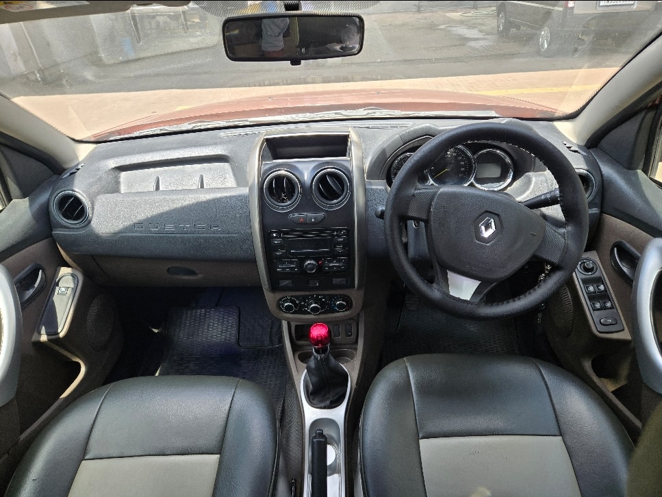 Duster image 11 Duster image 11